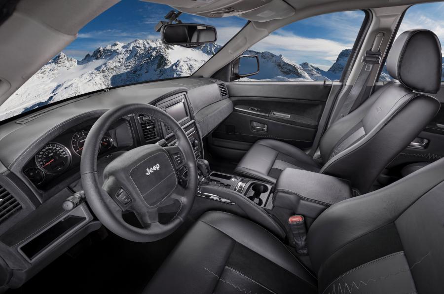  Jeep Grand Cherokee BOSE by Carbon Motors 2015 года  (фото 5 из 17)
